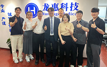 韩国客户代表团到访龙惠科技，共话合作新篇章
